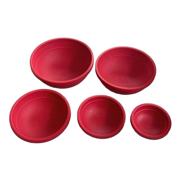 Measuring Bowls WILTON 5-pcs Red Silicone Prep Pinch Bowl Set Measuring Cups - Picture 4 of 4